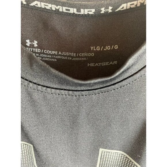 under Armour boys YL set of two - Picture 5 of 5